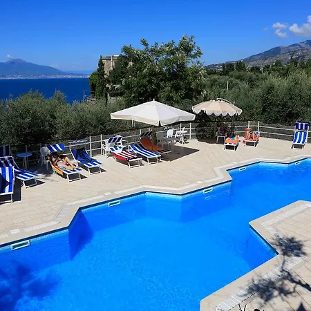 Nube D'argento キャンプ場 ソレント